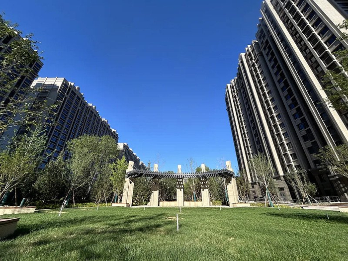 御翠园准现房实景拍摄