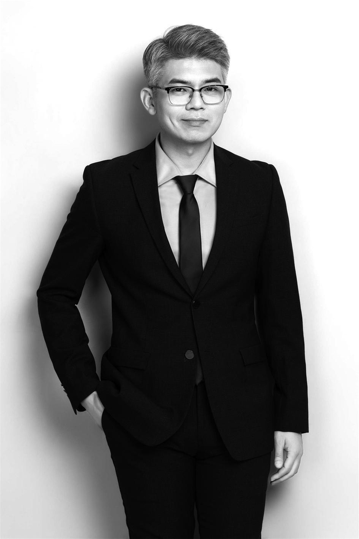 《白小张说房》出品人,著名地产观察员 张威"手机以旧换新,房子也能