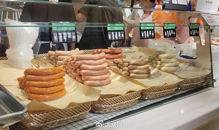 关山光谷店新增的胖东来同款香肠