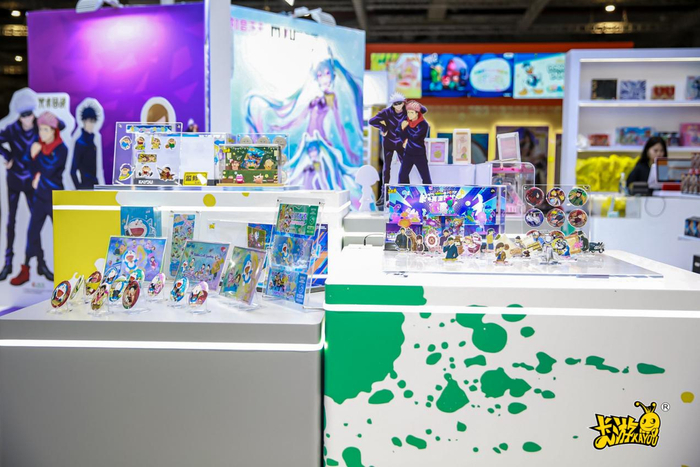 BW展会上卡游展区。