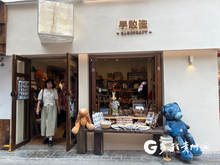 手敢造的文创产品受到顾客青睐