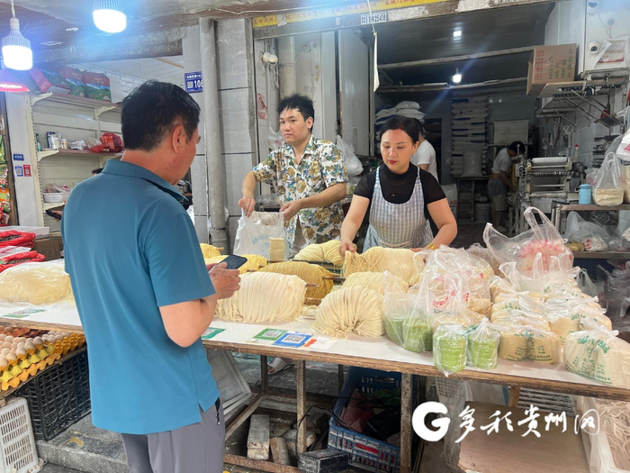 潘友翠在黔灵巷开店14年