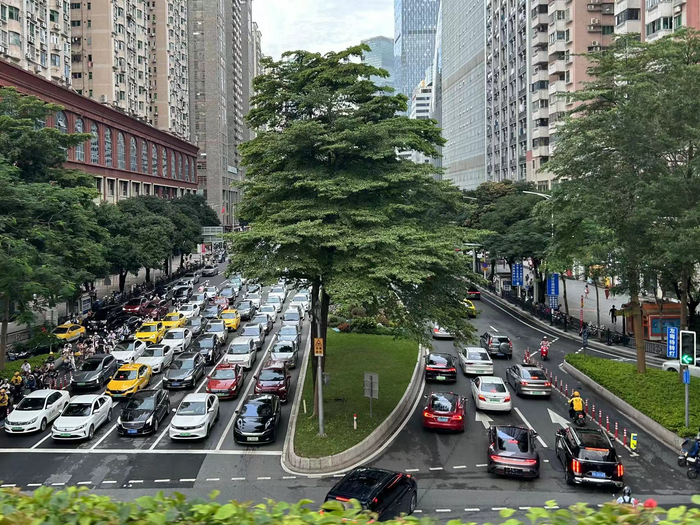 造车成为拉动地方经济的引擎之一。（图源：时代财经 王晨婷/摄）