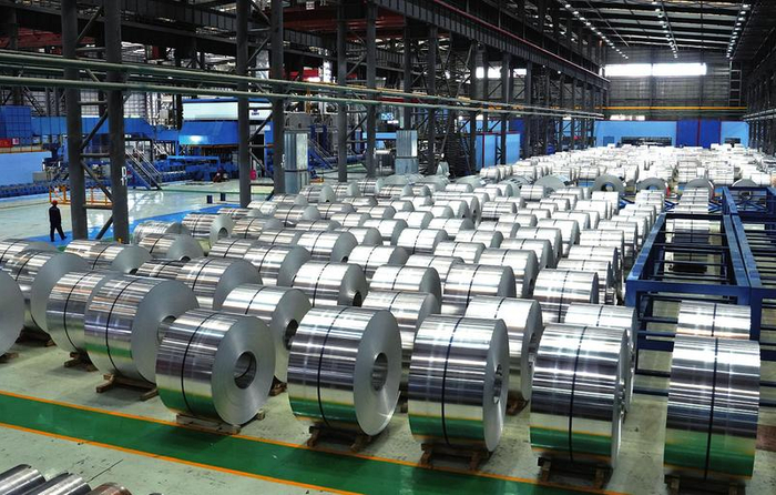     广西国潮铝业有限公司生产车间。    本报记者黄敬敏 摄