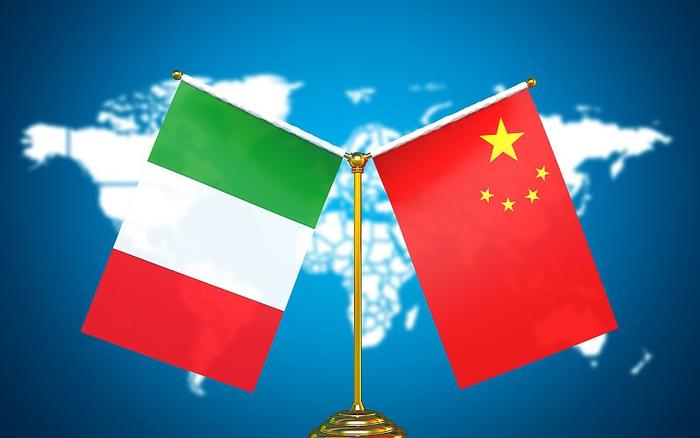 中国意大利国旗示意图（图源：视觉中国）