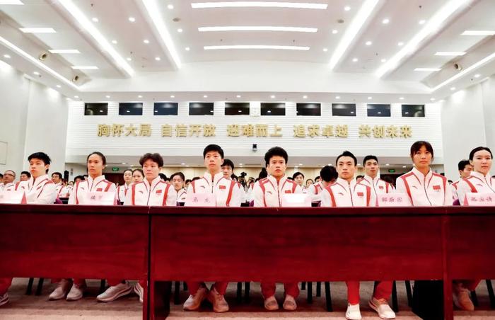 7月13日，巴黎奥运会中国体育代表团成立动员大会在北京举行。图/新华