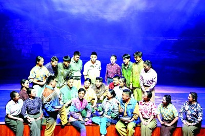 漫瀚调音乐剧《同心记》演出现场。贺润摄
