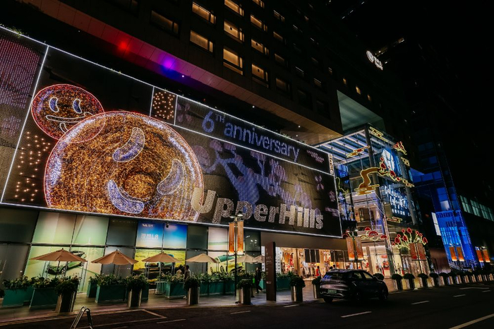 （图：深业上城灯光秀）