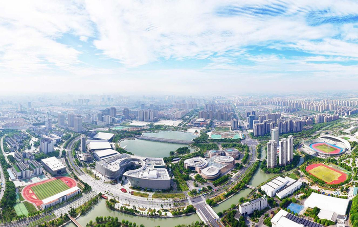 俯瞰完成水生态修复治理的明月湖。孟德龙 摄