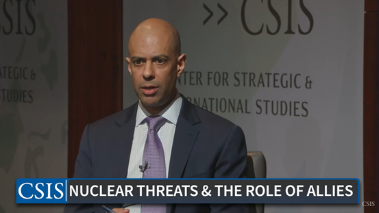 　　当地时间8月1日，维平·纳兰在美国智库战略与国际问题研究中心（CSIS）上就“核风险和军备控制”的话题发表讲话并接受提问 图源：CSIS官网