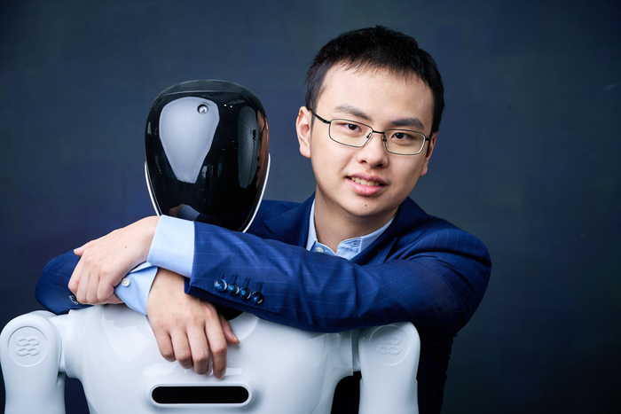 杨丰瑜Fred Yang，人形机器人公司UniX AI创始人