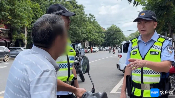 案例三现场。海南交警供图