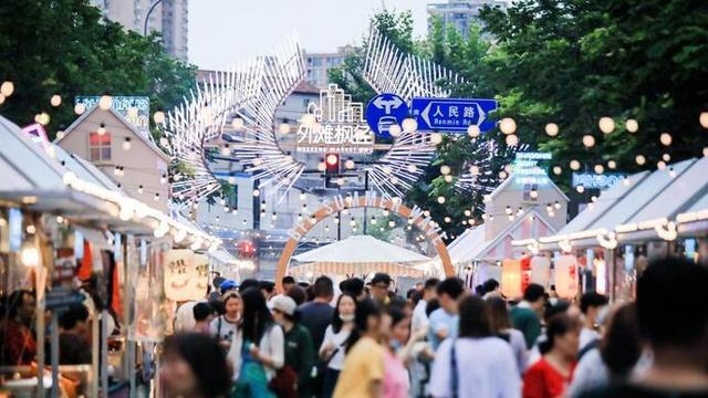 外滩枫径 海沙尔摄