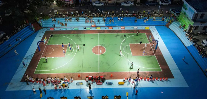 △ 8月1日晚，2024年广东省“百县千镇万村”系列赛——万村篮球赛河台镇级赛在都权社区文化广场火热开赛。图源高要发布