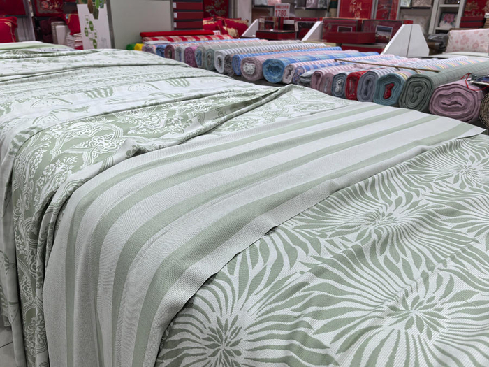 北京新街口百货竹纤维凉席的提花。（中国商报记者 于佳鑫/摄）