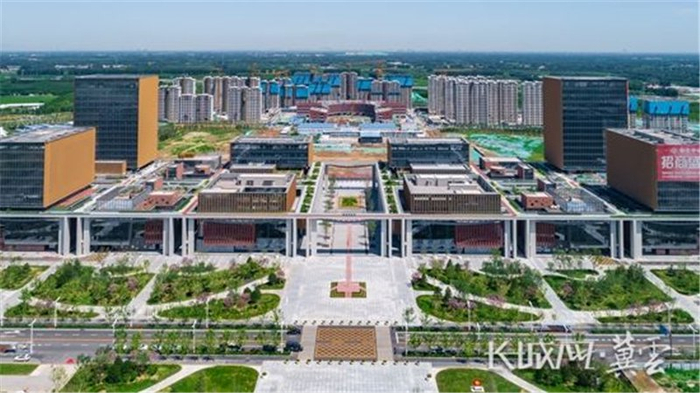 廊坊国际现代商贸物流CBD。长城网·冀云客户端记者 张航 摄