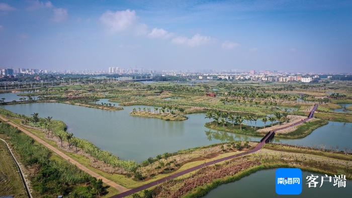 整治后的迈雅河湿地公园风景如画。美兰区委宣传部供图