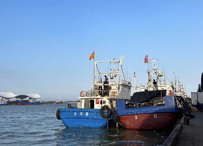 出海捕捞的渔船（图源：时代周报王晨婷摄）