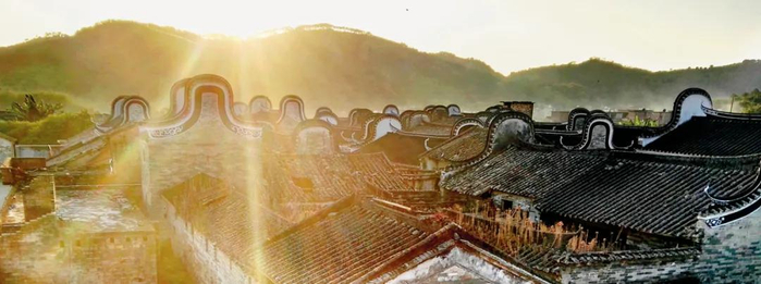 　　上岳镬耳楼群（来源：林红途）