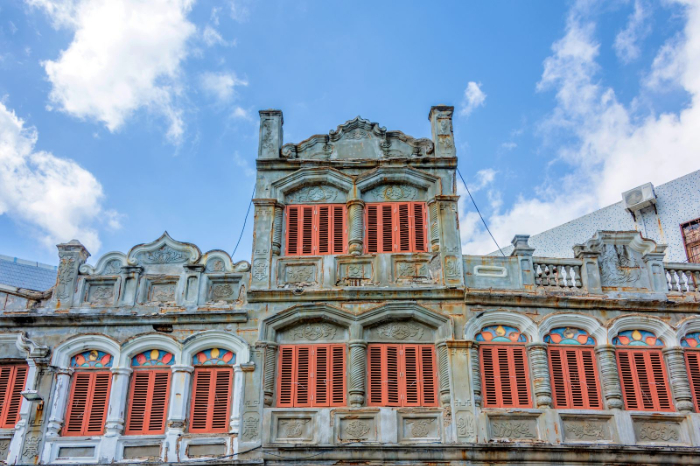 资料图：走进文昌文南老街，感受南洋风情和袅袅“烟火气”。图源文昌发布