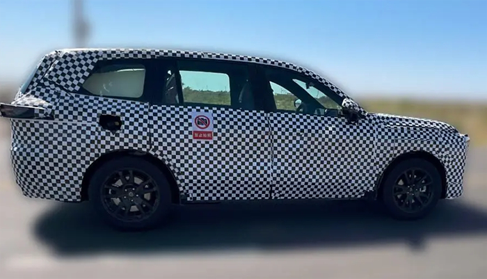 　　▲新车采用隐藏式门把手