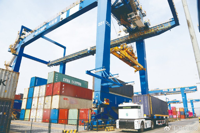 大连港集装箱自动化堆场