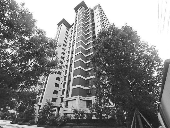 图为中海云锦人才公寓。 记者 宋 钧 摄