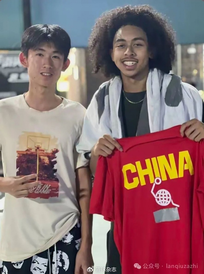 图片来自《篮球》杂志