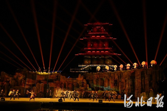 《大美衡水 湖韵千年》大型沉浸式实景演出现场。（资料片）河北日报记者焦磊摄