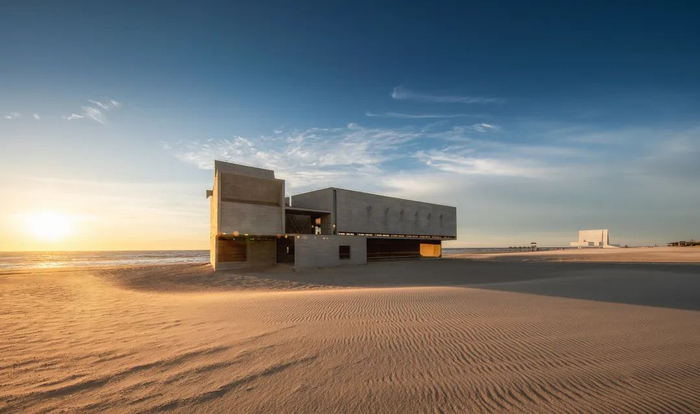 阿那亚秦皇岛——孤独图书馆