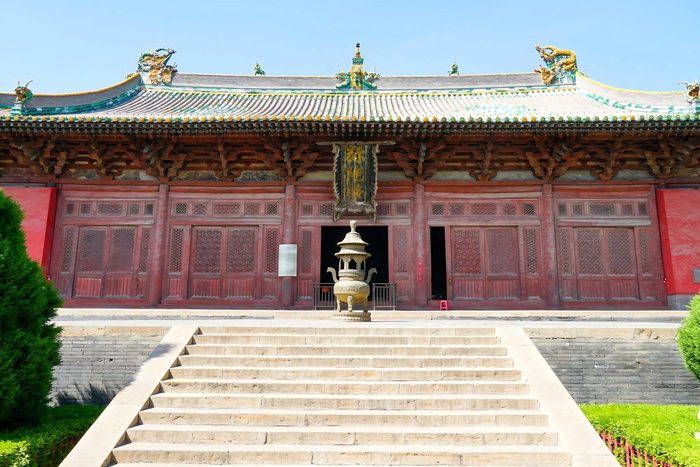 山西朔州，崇福寺，弥陀殿（摄于2024年5月）。