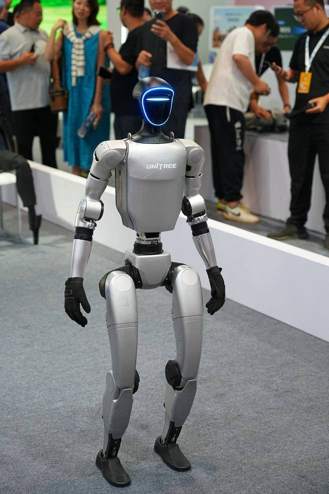 宇树机器人G1。图片来源：视觉中国