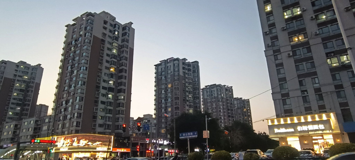 沈阳街景  孟双奎/摄