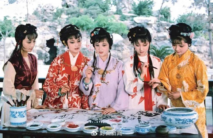 87版《红楼梦》剧照。图源网络