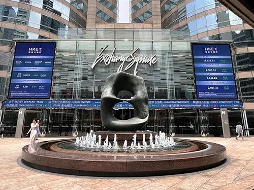 今年以来香港已有40只新股上市 《中国经济周刊》记者  张燕I摄