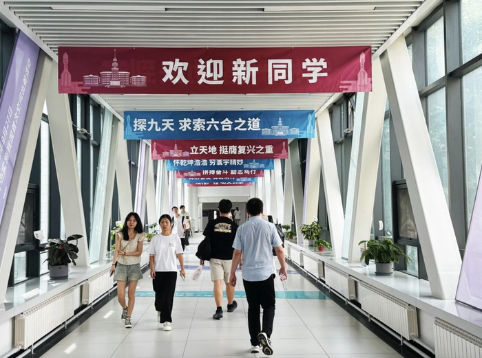 迎接志愿者标语