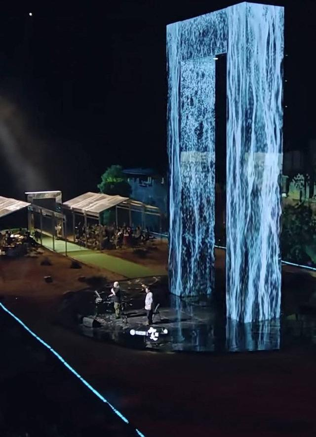 刀郎线上演唱会视频截图