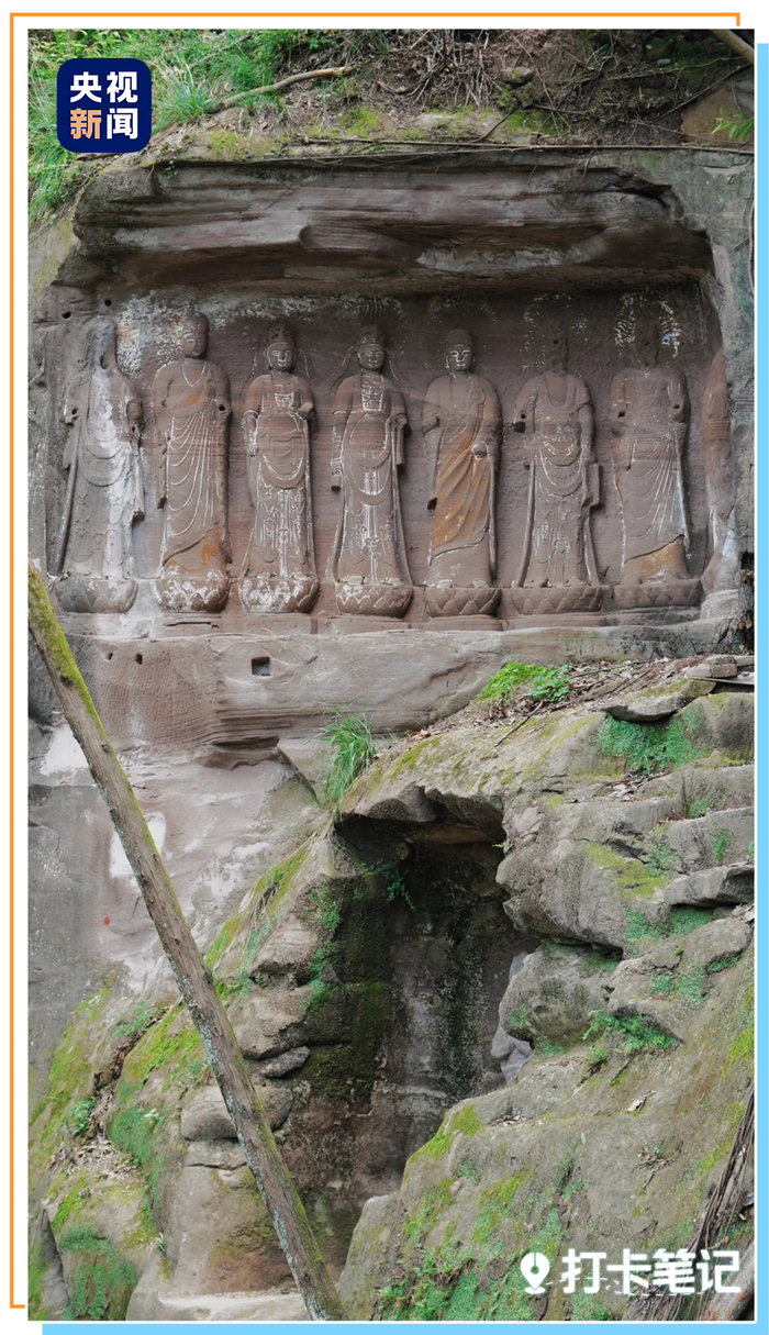 　　△上为《黑神话：悟空》场景，下为安岳石刻千佛寨摩崖造像。