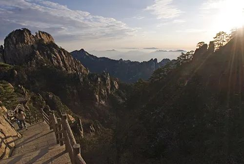 安徽黄山    《中国经济周刊》首席摄影记者  肖翊I摄