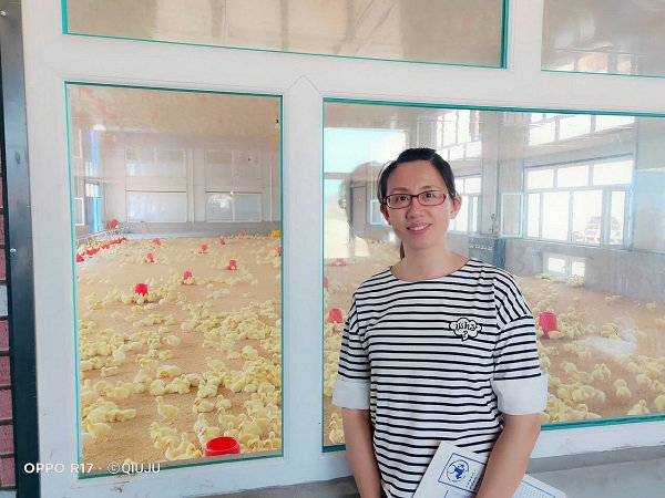 黑龙江八一农垦大学王秋菊。