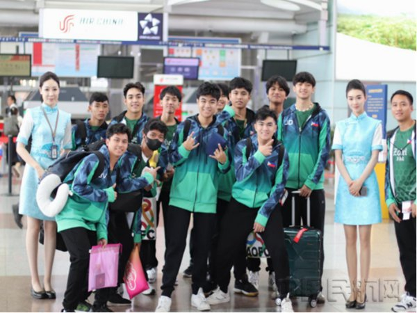 （本文图片均由呼和浩特机场提供）