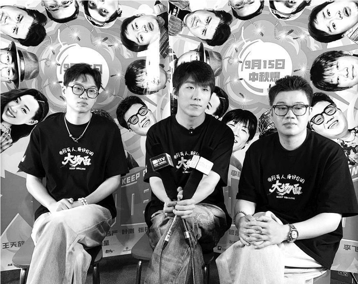         《大场面》中多位人气“喜剧人”亮相沈阳。本报记者 张铂 摄