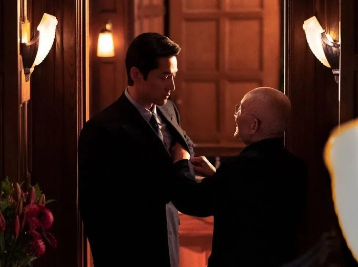 游本昌与胡歌在《繁花》中的互动戏份 / 《繁花》剧照