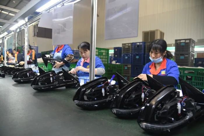 天视车镜产品。