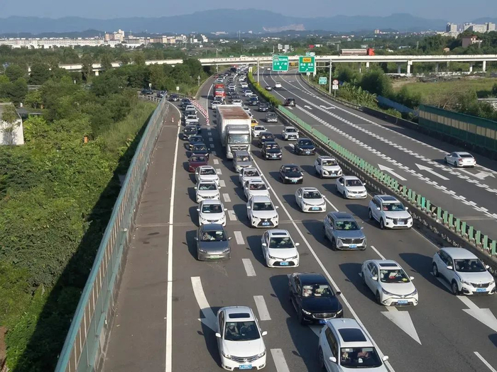 △图源 肇庆交警发布