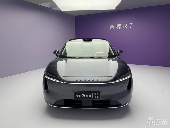 ▲智界R7外观
