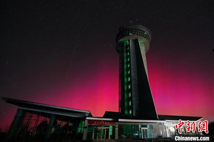 9月12日晚至13日凌晨，“神州北极”漠河再次出现极光美景