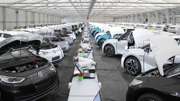 120辆大众ID3在临近交付前紧急“刷机”