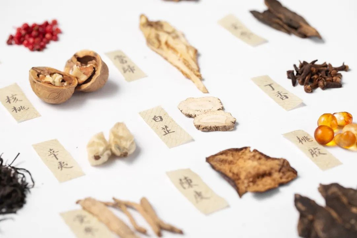 △每一味香气都有独特的中式草本
