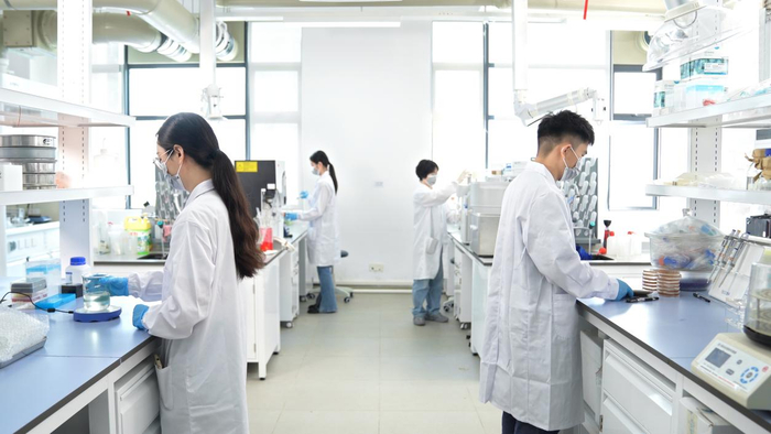 “深圳大学-万益蓝WONDERLAB精准营养联合研究所”实验室